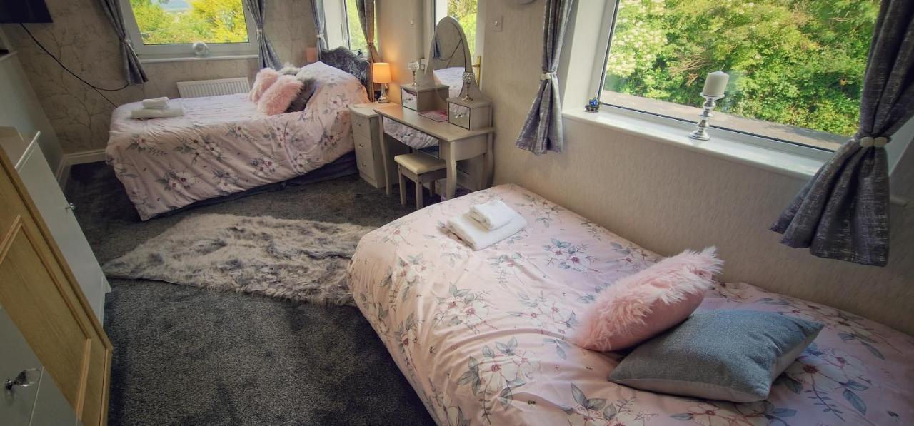 Alma Cliffe Guest House Barnoldswick Ngoại thất bức ảnh